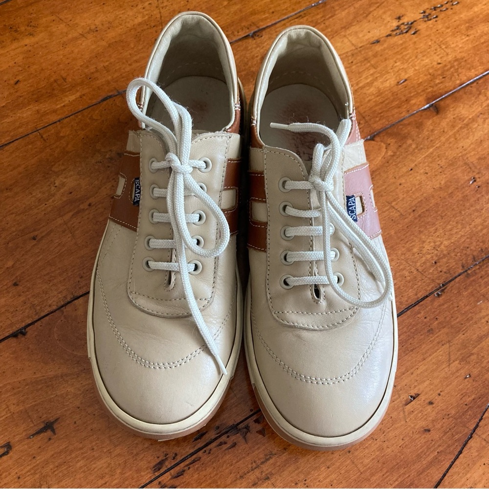 Scarpa Casual Leather Sneakers size 8